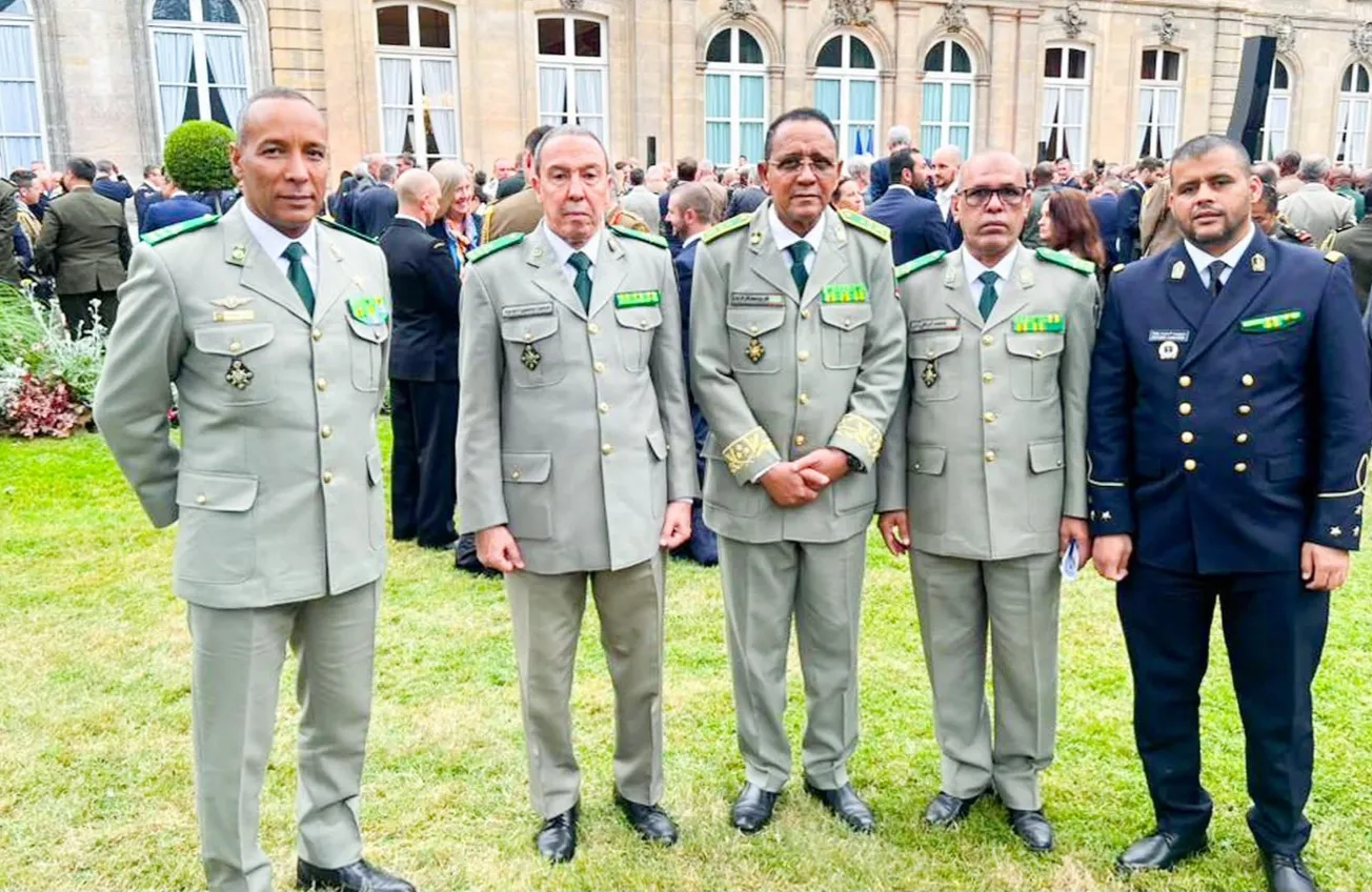 قائد أركان الجيش يشارك في مؤتمر دولي للدفاع والأمن بباريس