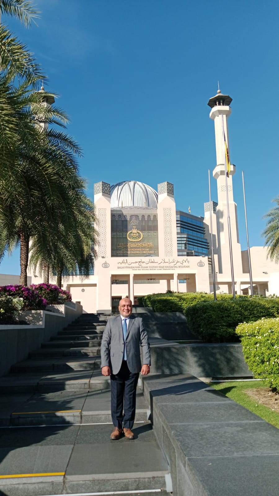 مؤسسة رسالة السلام العالمية تشارك في مؤتمر "تمكين المشاركة المجتمعية من أجل تنمية مستدامة للأمة" فى سلطنة بروناي دار السلام ببحث حول الأمن الأسرى